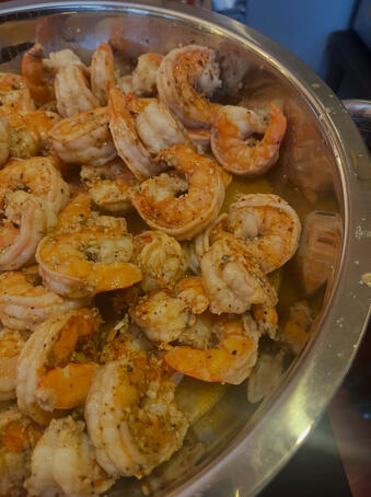 Garlic butter shrimp prepared for an Oregon Coast private chef event